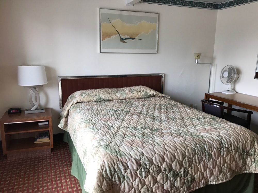 Riviera Inn ポート・エンジェルス エクステリア 写真