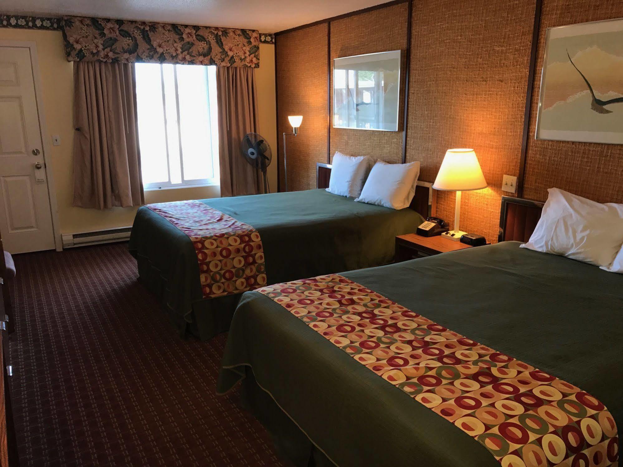 Riviera Inn ポート・エンジェルス エクステリア 写真