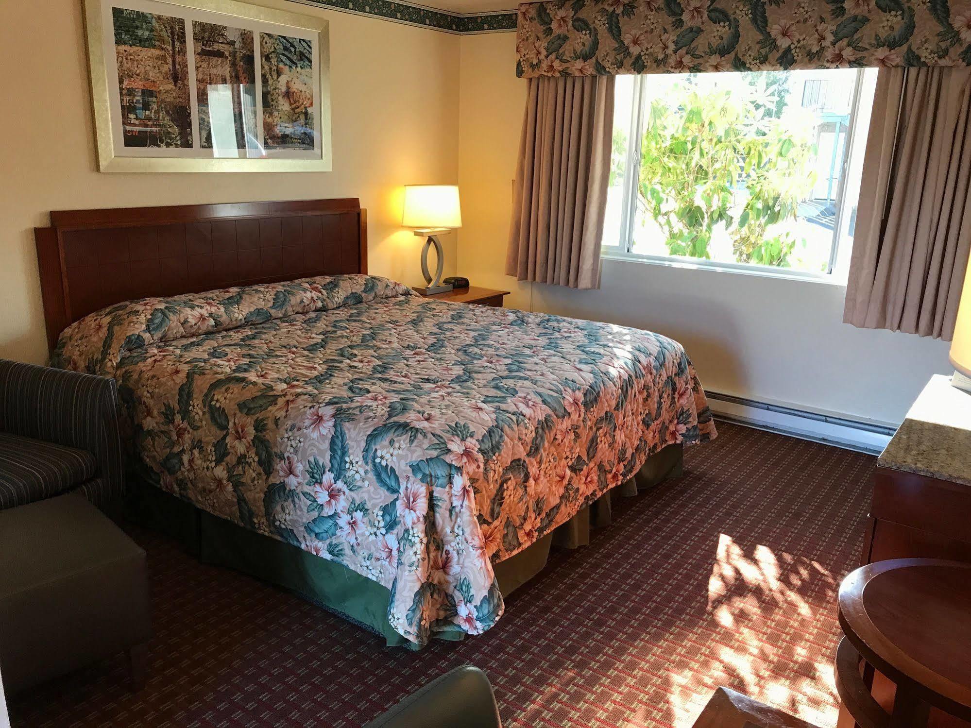 Riviera Inn ポート・エンジェルス エクステリア 写真