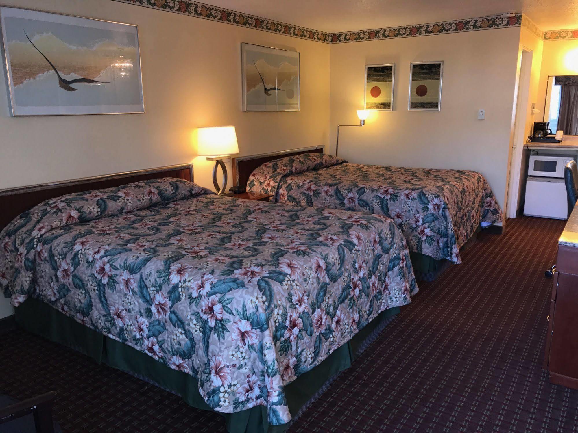 Riviera Inn ポート・エンジェルス エクステリア 写真